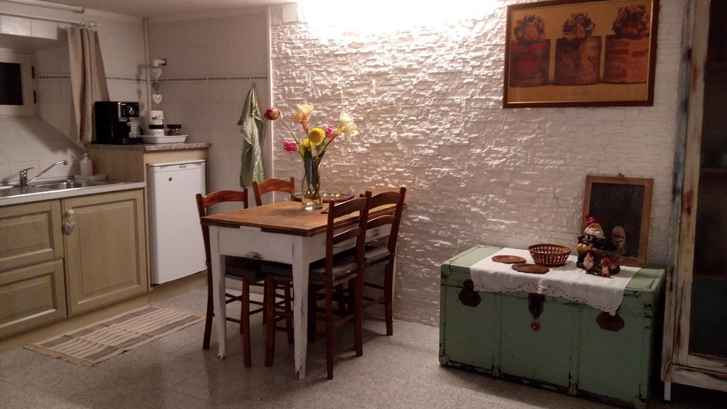 Appartement La Tana Del Nano à Ancône Extérieur photo